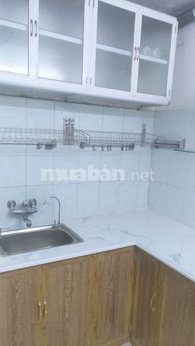 Nhà riêng hộ gia đình ngõ 79 Cầu Giấy, full đồ, 1N1K1B 45m2