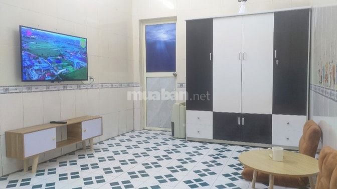 Nhà riêng hộ gia đình ngõ 79 Cầu Giấy, full đồ, 1N1K1B 45m2