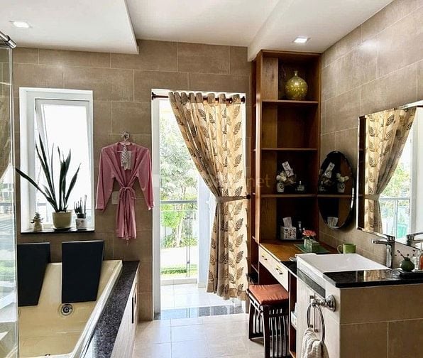 Bán nhà Khang Điền dự án Melosa đường Võ Chí Công Quận 9 (171m2) 16 tỷ