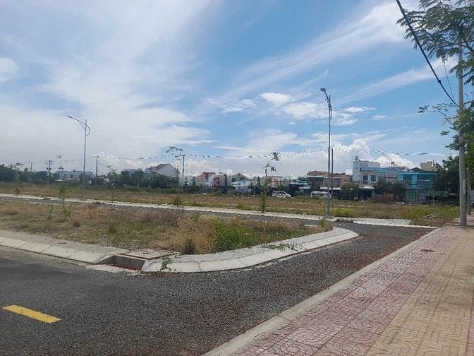 Bán GẤP 5 NỀN KDC ven biển Cần Thạnh, gần DA Vingroup Cần Giờ, SHR