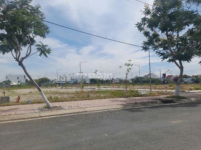 Bán GẤP 5 NỀN KDC ven biển Cần Thạnh, gần DA Vingroup Cần Giờ, SHR
