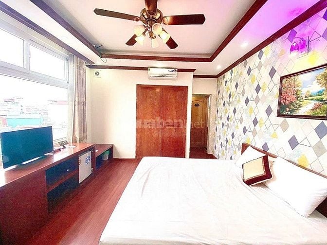 CHo thuê PHÒNG TRỌ full đồ, cạnh bãi oto, cửa sổ rộng.