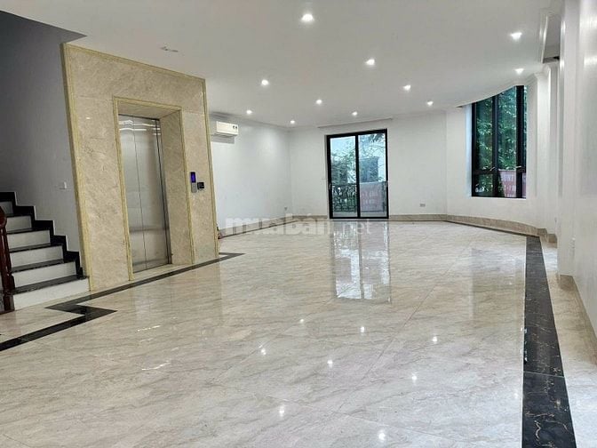 Cho thuê nhà 2 mặt tiền diện tích 150m2 mặt phố Kim Quan Thượng