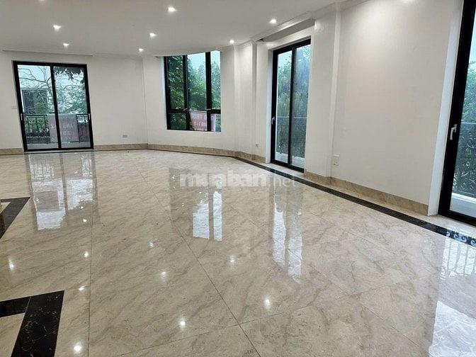 Cho thuê nhà 2 mặt tiền diện tích 150m2 mặt phố Kim Quan Thượng