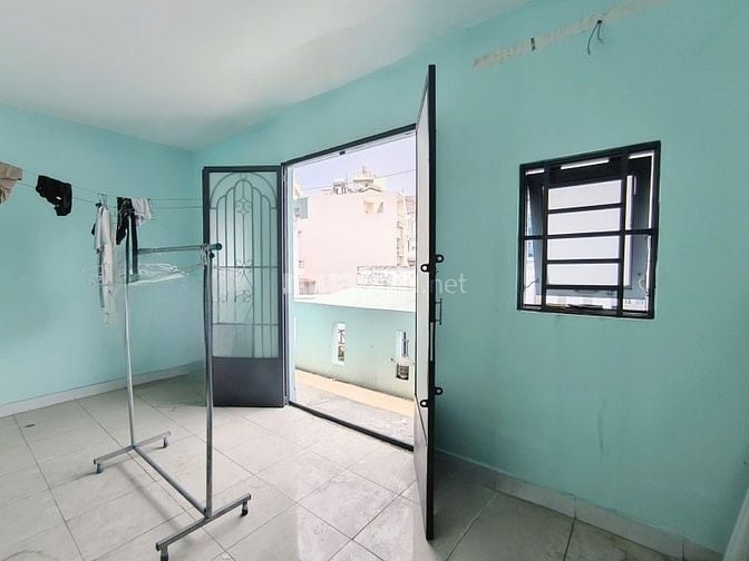 HẺM 3M SÁT HẺM XE TẢI - 3 TẦNG BTCT 4PN - NGANG 5.1x8 CHỈ 3,99 Tỷ