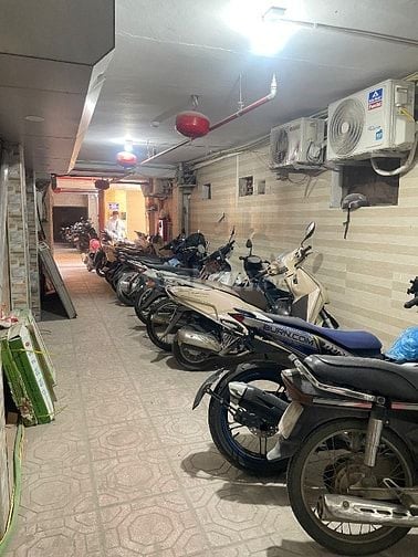 Tôi chủ nhà cần bán căn hộ tập thể ngay mặt phố N