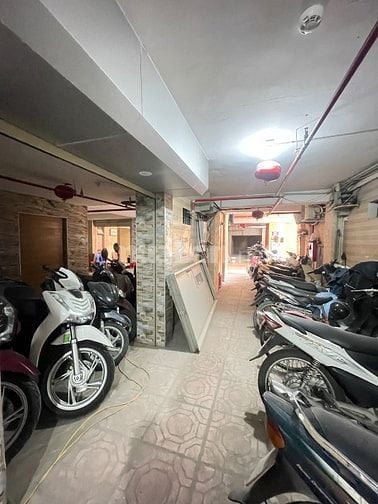 Tôi chủ nhà cần bán căn hộ tập thể ngay mặt phố N