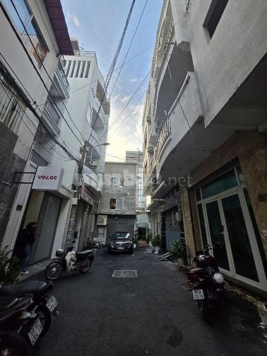 Chính chủ Bán Nhà 585/4c Sư Vạn Hạnh , 4,5x15 , 4 tầng ,16,2tỷ 