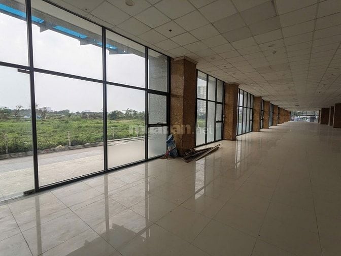 Chính chủ cho thuê mặt sàn kinh doanh Cụm chung cư văn phòng quốc hội 