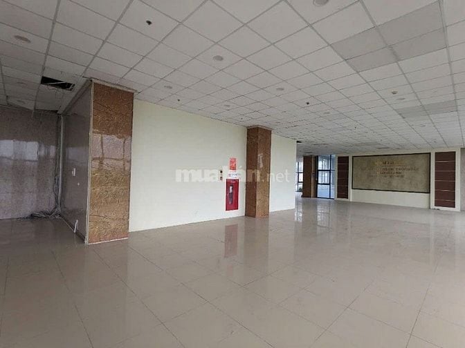 Chính chủ cho thuê mặt sàn kinh doanh Cụm chung cư văn phòng quốc hội 
