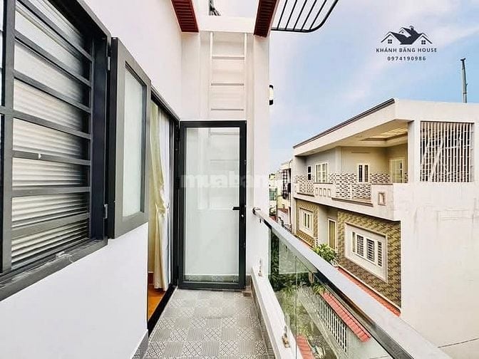Chủ Ngộp Tiền Kinh Bán gấp nhà Hai Bà Trưng P.Võ Thị Sáu Q.3 SHR