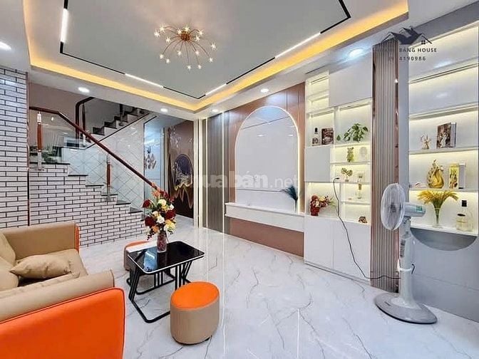 Chủ Ngộp Tiền Kinh Bán gấp nhà Hai Bà Trưng P.Võ Thị Sáu Q.3 SHR