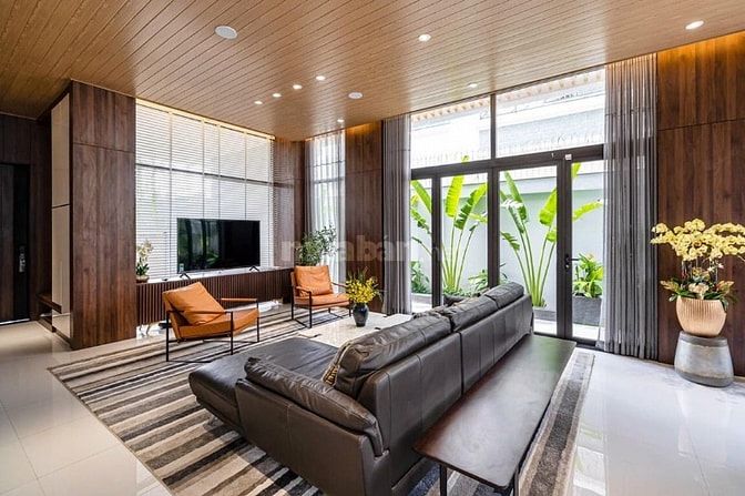 CHO THUÊ NHÀ ĐƯỜNG NGUYỄN VĂN HƯỞNG "GIÁ CHỈ 480Tr/THÁNG" 