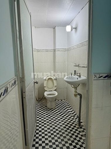 Cho thuê nhà mới - Hẻm xe tải - P16 Q8 Gần Quận 6 (miễn trung gian)