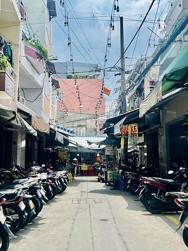 Hẻm xe hơi kinh doanh Lê Hồng Phong Ngang 3,5m 3 Tầng ngay phố ẩm thực