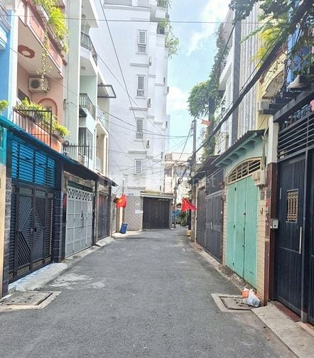 Chủ muốn bán nhà 3 tầng đường Đồng Xoài, 3.4x19, 58m2, 9.7 tỷ