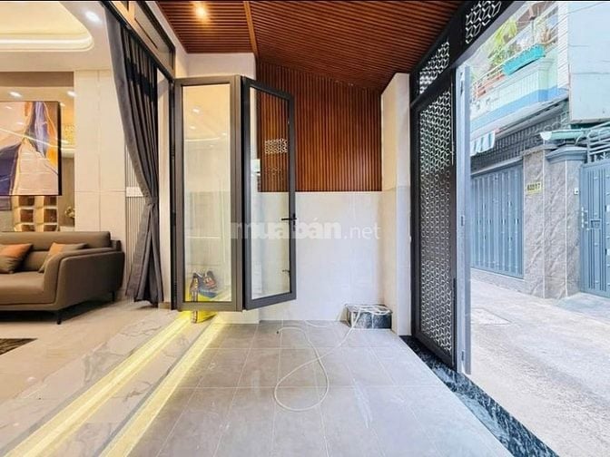Nhà đang bán ngay Ông Ích Khiêm, Quận 11 - Hẻm xe hơi giá 3Tỷ290 ( TL)
