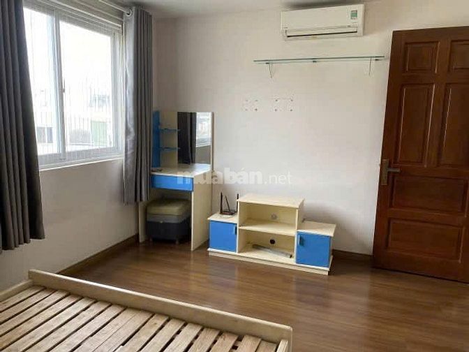 Chung cư Screc , P12, Q3, CĂN GÓC , 2p, 2wc, 85m2, giá 13tr/tháng