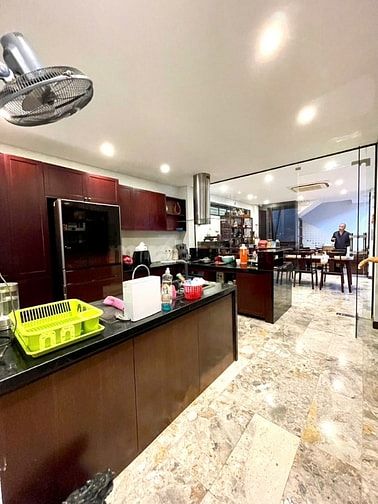 Bán Nhà yên Lạc 57m mt 4,1m Hai Bà Trưng -Hà Nội