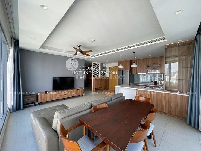 Bán căn hộ 3 phòng ngủ Đảo Kim Cương, 124 m2, view hồ bơi, giá tốt
