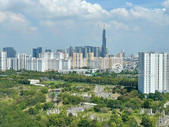 Bán căn hộ 3 phòng ngủ Đảo Kim Cương, 124 m2, view hồ bơi, giá tốt