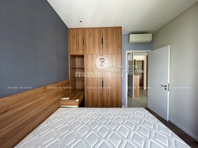 Bán căn hộ 3 phòng ngủ Đảo Kim Cương, 124 m2, view hồ bơi, giá tốt