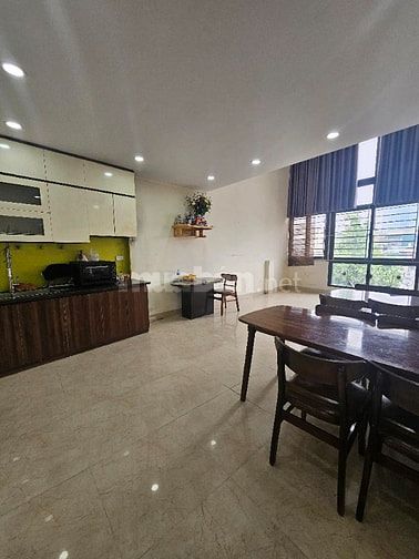 HIẾM! NHÀ ĐẸP - THANG MÁY - SÂN RỘNG - TRƯƠNG ĐỊNH -HBT- 10M Ô TÔ RA P