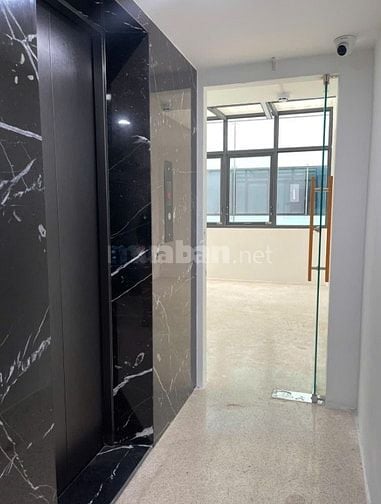Bán gấp Nhà đang kinh doanh tốt đường LÊ THÁNH TÔN ,Q1. Giá 18 tỷ