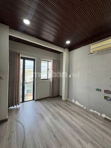 Nhà Nguyễn Sỹ Sách HXH thông đối diện chợ Tân Trụ, phường 15, Tân Bình