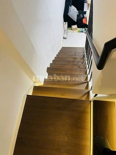 CHỈ HƠN 4 TỶ, NHÀ MỚI TOANH 92M2, 3PN HẺM XH ĐƯỜNG 379, TNP A, QUẬN 9