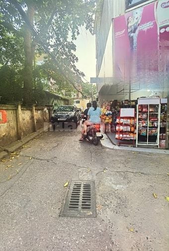 BÁN NHÀ GIA THƯỢNG 36M2 X 5 TẦNG, FULL NỘI THẤT, NGÕ Ô TÔ.