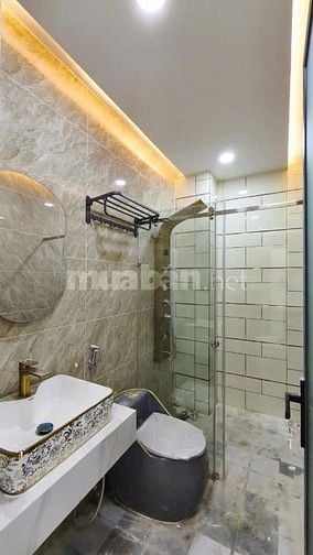 Hạ sâu 150tr cho căn nhà đường Tổn Đản Quận 4 | dt: 75m2 giá 4 tỷ 370