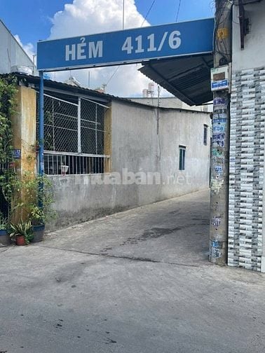 Bán nhà nát, hẽm xe tải vào được, tiện làm kho bãi.