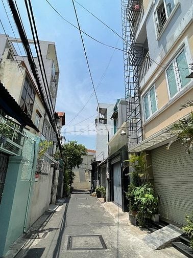 5.3x33M - 175m² - Chỉ 70 TRIỆU/m² - HXH 4M - P.12 TÂN BÌNH