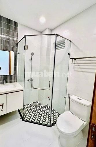 CỰC HIẾM! NHÀ ĐẸP HXH Tân Bình - Có nội thất, P.12, Q.TB Giá 27tr