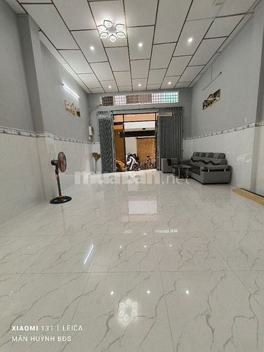 Nhà trung tâm Q11 giá chưa tới 100tr/m². 