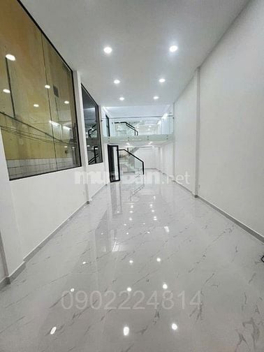 Cho thuê nhà mặt tiền đẹp – khu trung tâm CMT8, Q.3