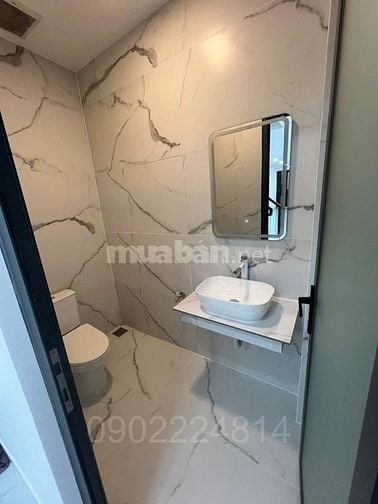 Cho thuê nhà mặt tiền đẹp – khu trung tâm CMT8, Q.3