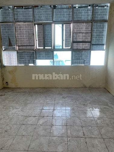 Cho thuê nguyên căn 3 lầu 3 phòng ngủ tại hẻm Trần Quang Diệu Quận 3