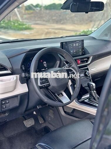 Xe gia đình Toyota Veloz Cross 2023 - 56000 km