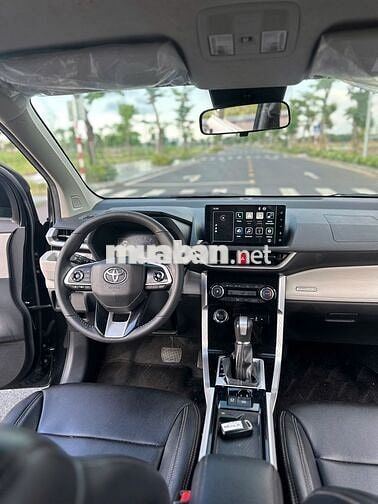 Xe gia đình Toyota Veloz Cross 2023 - 56000 km