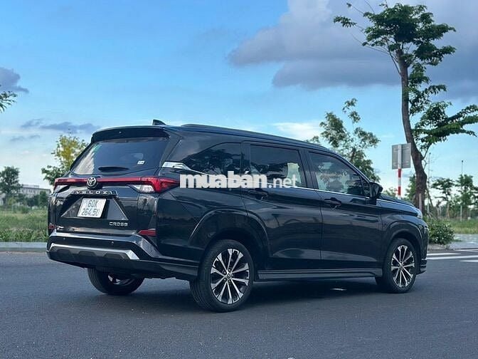 Xe gia đình Toyota Veloz Cross 2023 - 56000 km