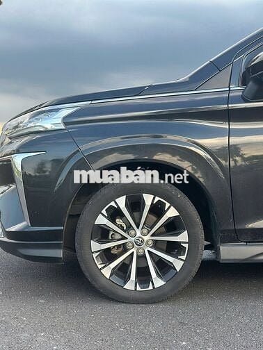 Xe gia đình Toyota Veloz Cross 2023 - 56000 km