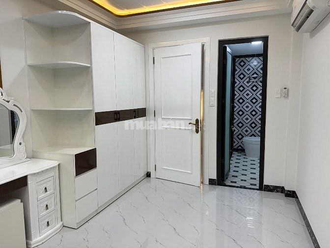 Chính chủ bán nhà 30/55 Thích Quảng Đức, p5, Q.Phú Nhuận, dt:3.2x10m