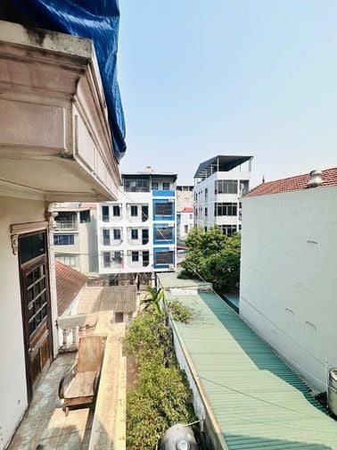  CHỈ HƠN 8 TỶ —  NHÀ PHỐ 47M² CHÍNH CHỦ NỞ HẬU -- CV Hòa Bình