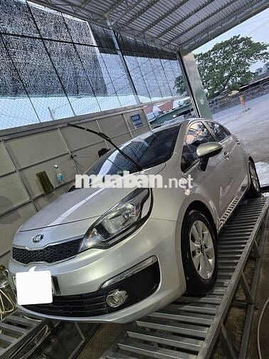 Kia Rio 2015 1.4 AT Sedan - 84799 km