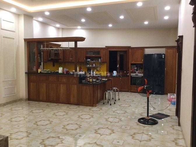 Cần bán nhà xưởng MT Đường Trần Hải Phụng, P Tân Tạo.