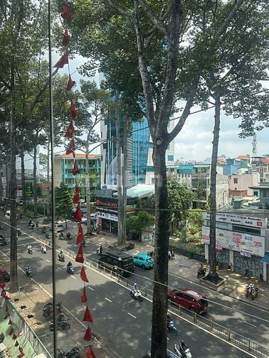 Cho thuê Tòa nhà tại P.Nguyễn Cư Trinh, Q1, giá tốt Hot : DTSD 2000m