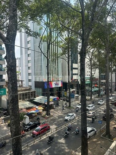 Cho thuê Tòa nhà tại P.Nguyễn Cư Trinh, Q1, giá tốt Hot : DTSD 2000m