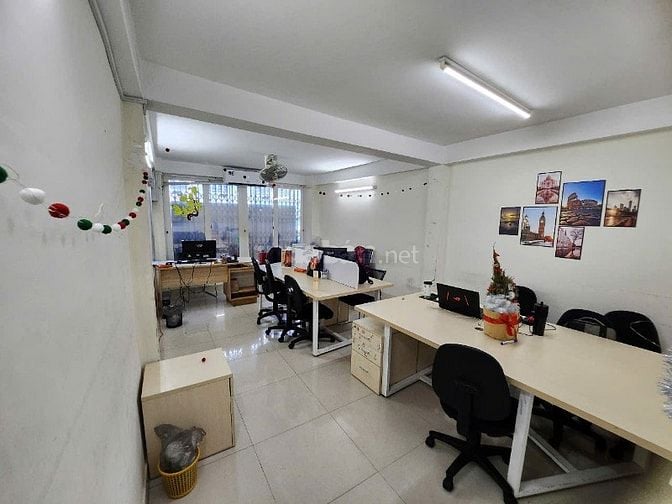 Cần cho thuê Nhà mặt tiền 65 đường Dương Đình Nghệ, P.8, Q.11